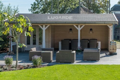 Lugarde Blokhut Britta (met overkapping) B42 - 750x450 cm