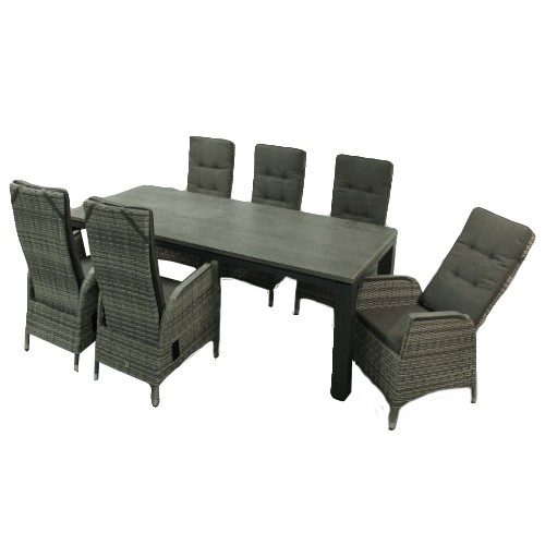 Lion diningset - Kubu